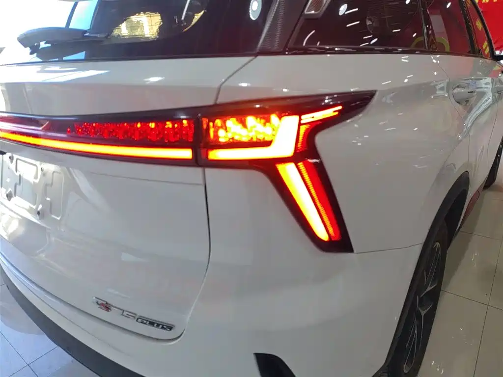 Changan CS75 PLUS — фото 24