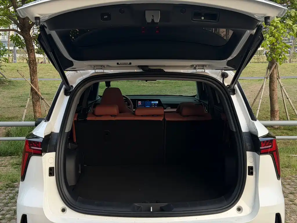 Changan CS75 PLUS — фото 20