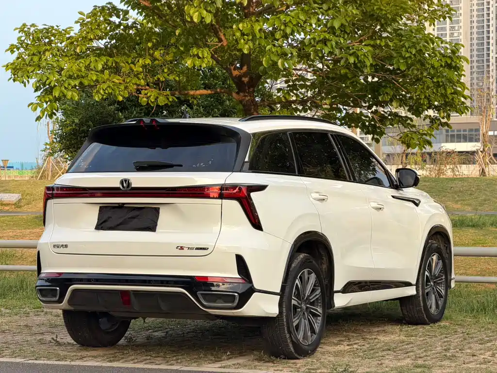 Changan CS75 PLUS — фото 21