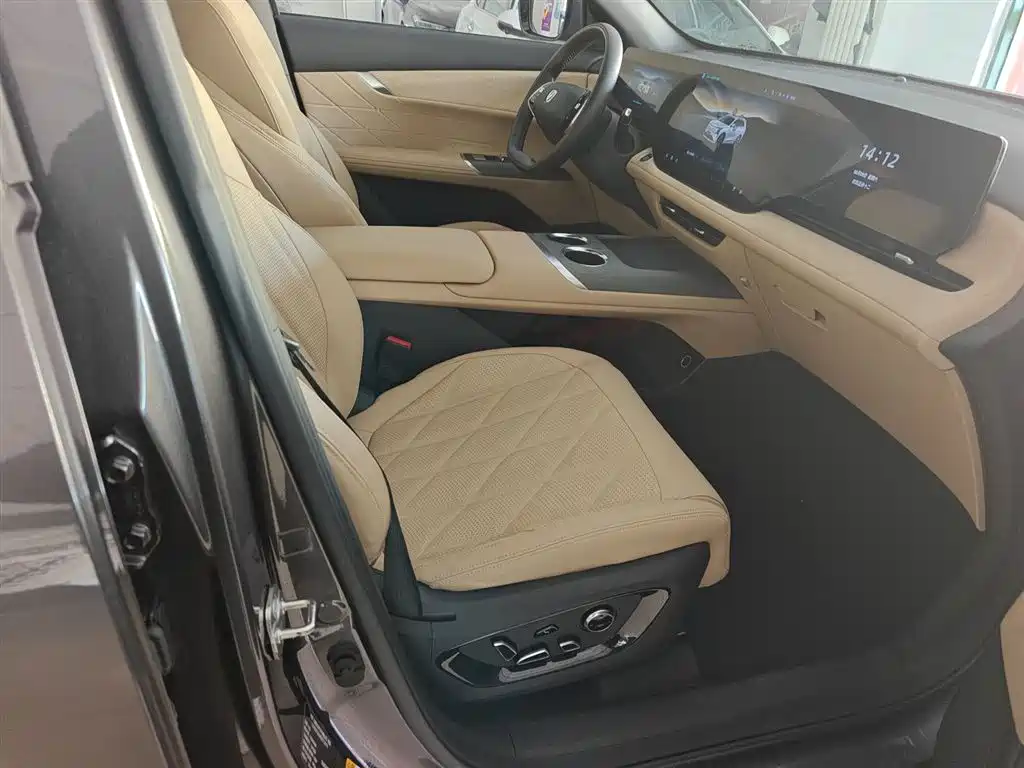 Changan CS75 PLUS — фото 20