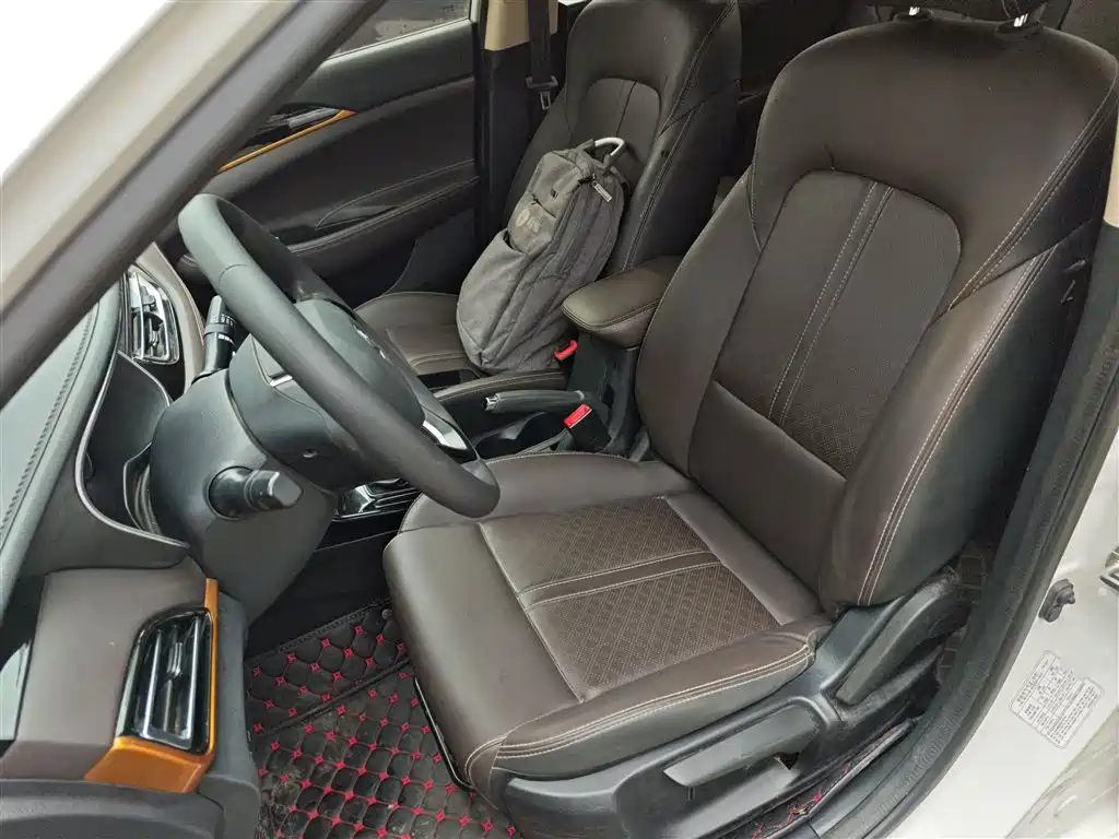 Changan Eado DT — фото 15