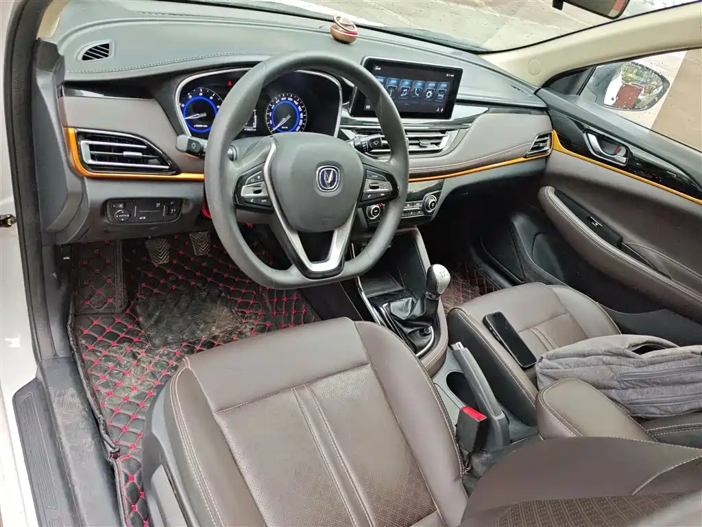 Changan Eado DT — фото 10