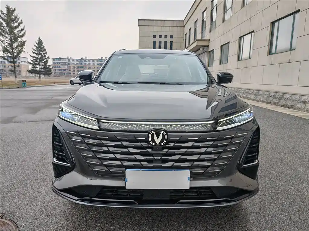 Changan CS75 PLUS — фото 6