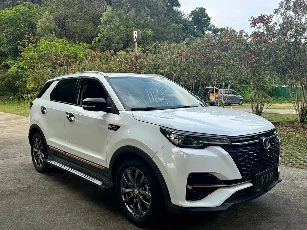 Changan CS55PLUS — фото 3