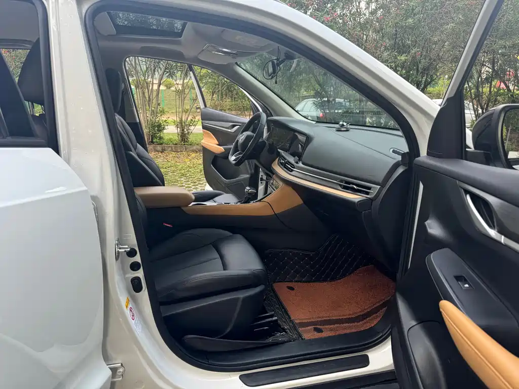 Changan CS55PLUS — фото 10