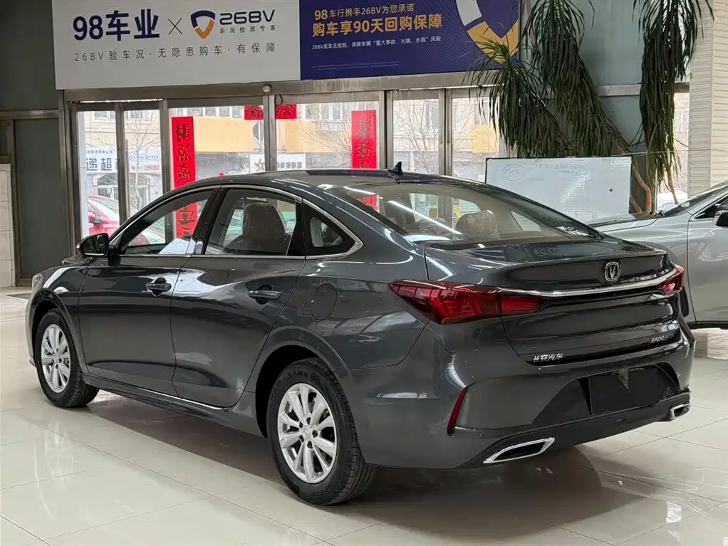 Changan Eado — фото 6