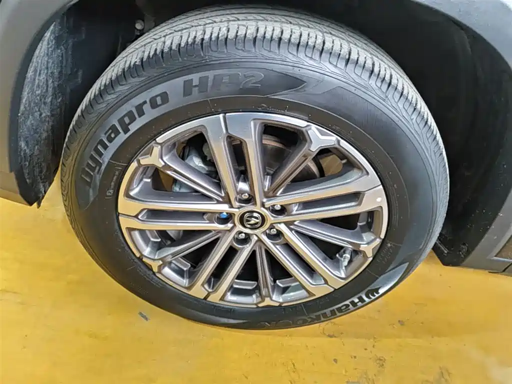 Changan CS75 PLUS — фото 23