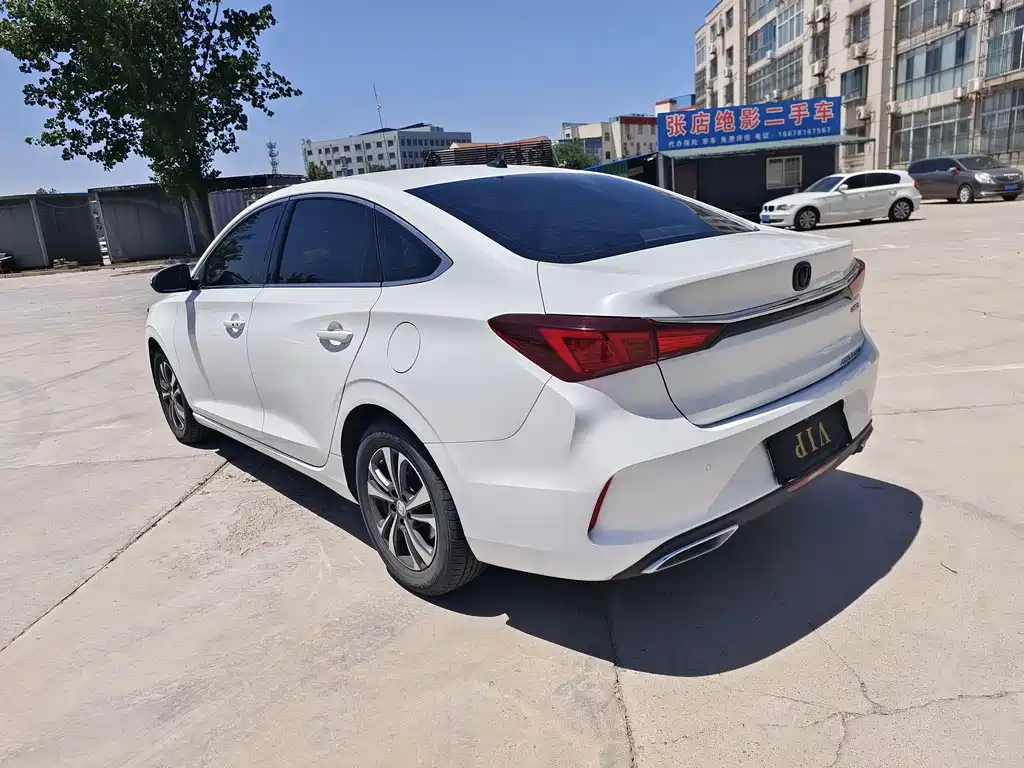 Changan Eado — фото 14
