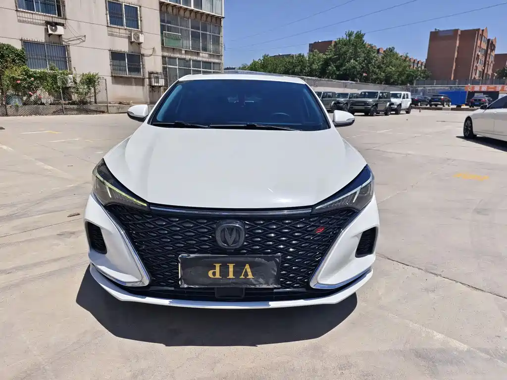 Changan Eado — фото 22