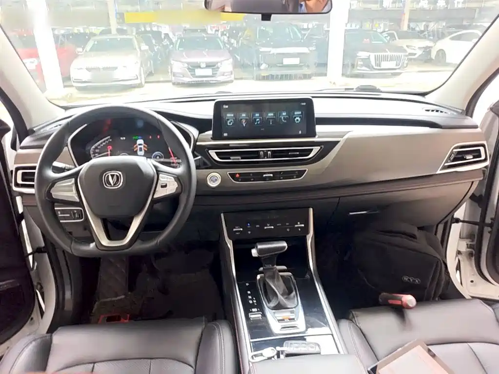 Changan CS75 — фото 10
