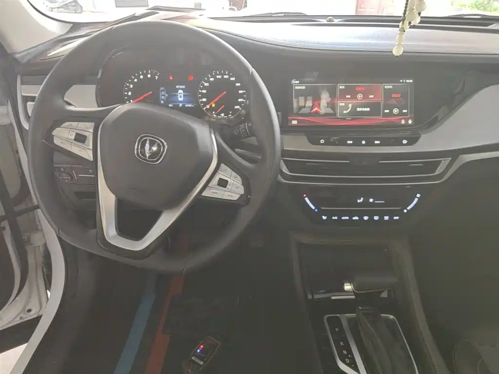 Changan CS35PLUS — фото 10