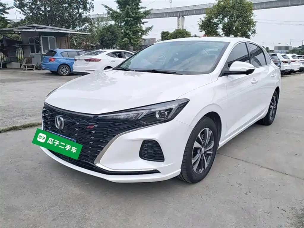 Changan Eado — фото 2