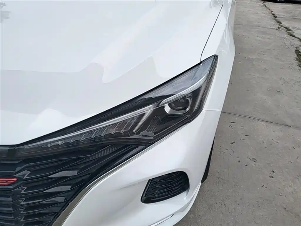 Changan Eado — фото 24