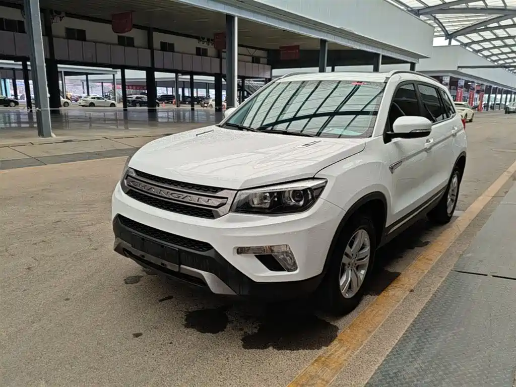 Changan CS75 — фото 2