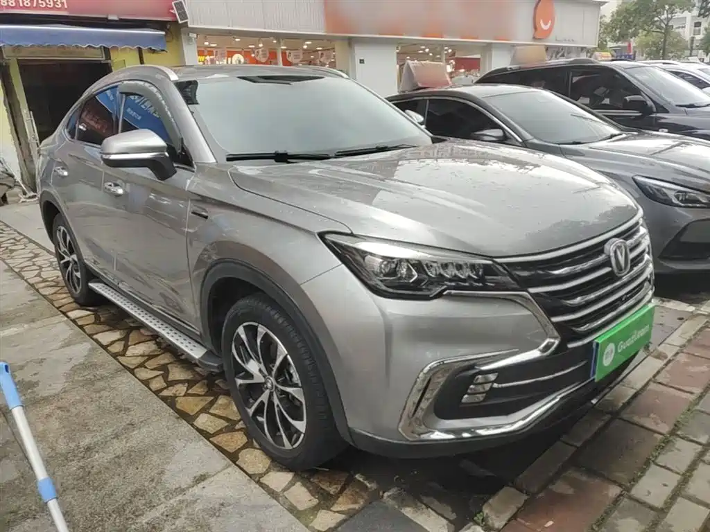 Changan CS85 COUPE — фото 4