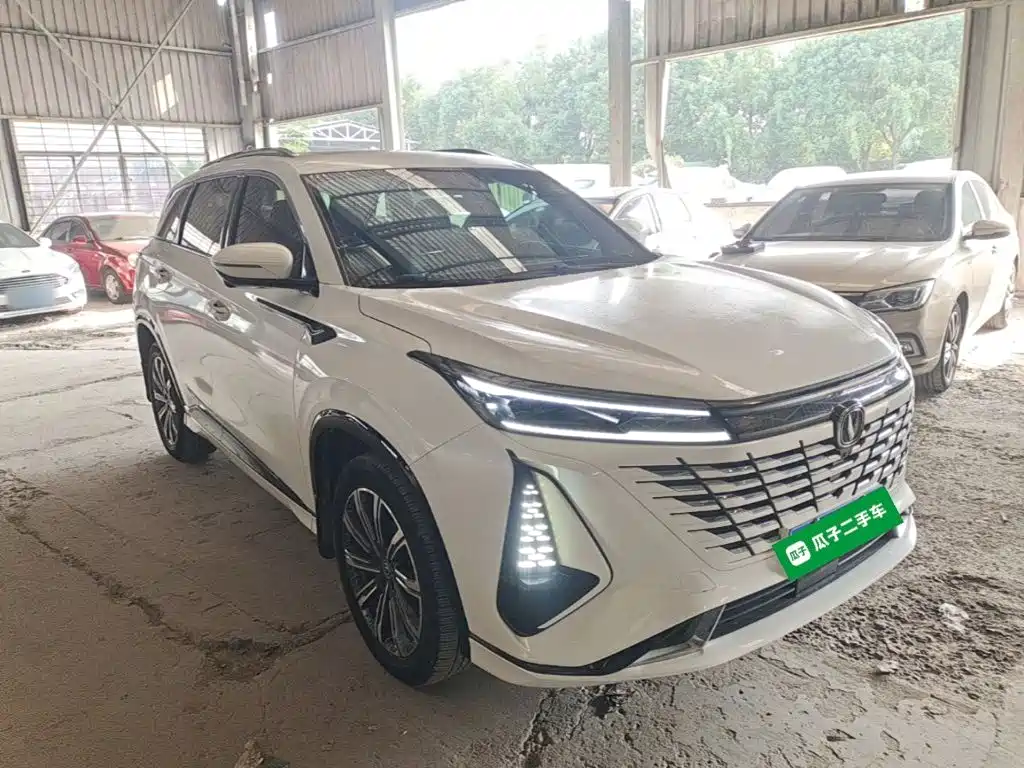 Changan CS75 PLUS — фото 3