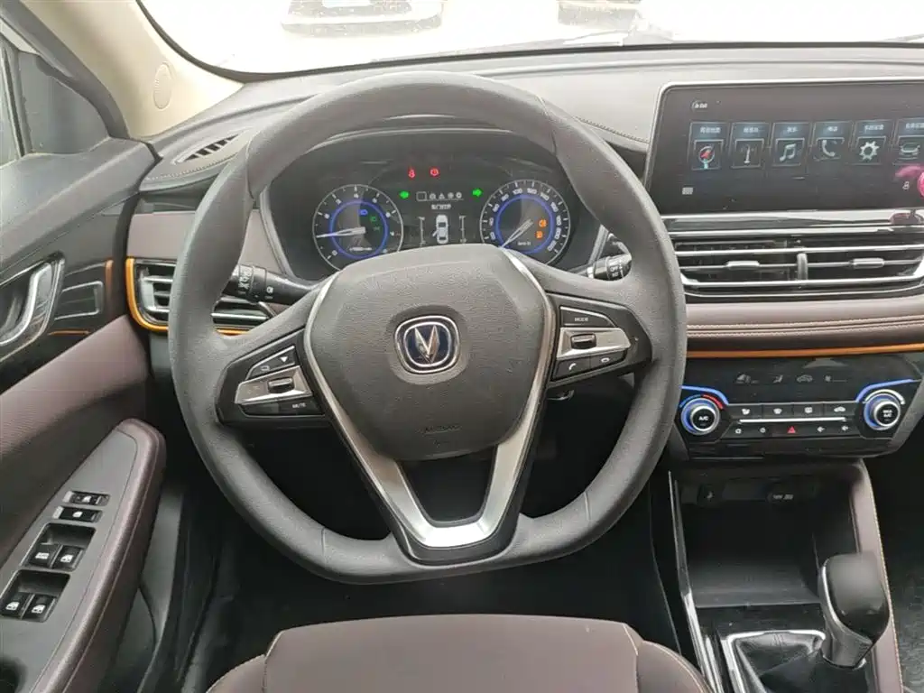 Changan Eado DT — фото 11