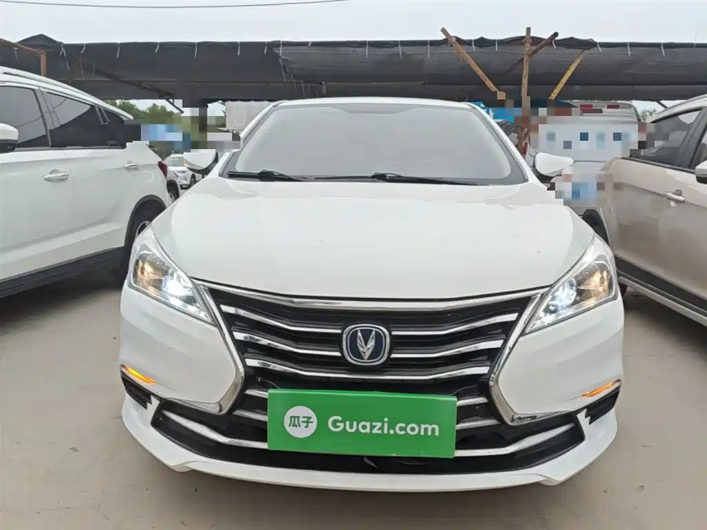 Changan Eado DT — фото 3