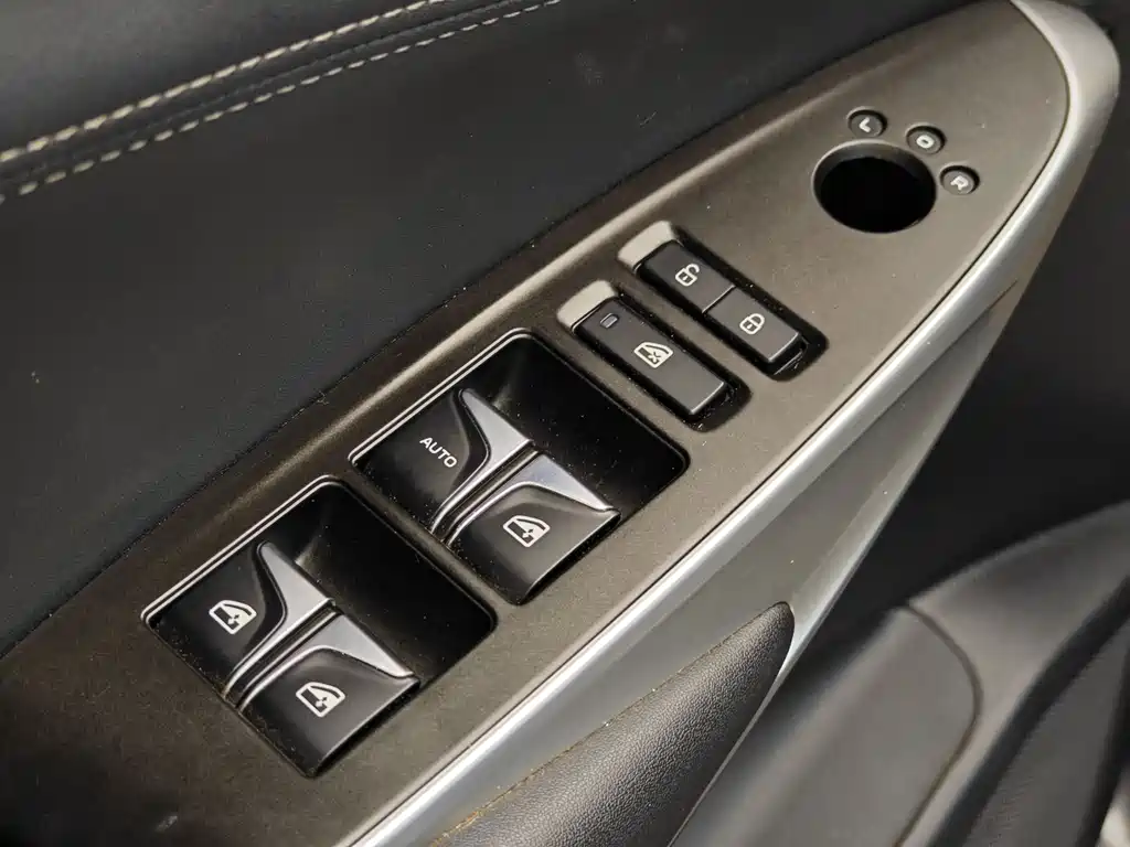 Changan CS75 PLUS — фото 10