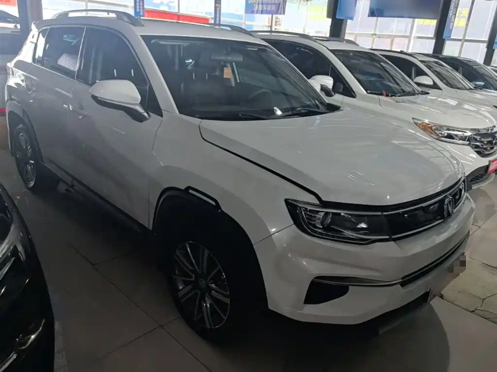 Changan CS35PLUS — фото 4