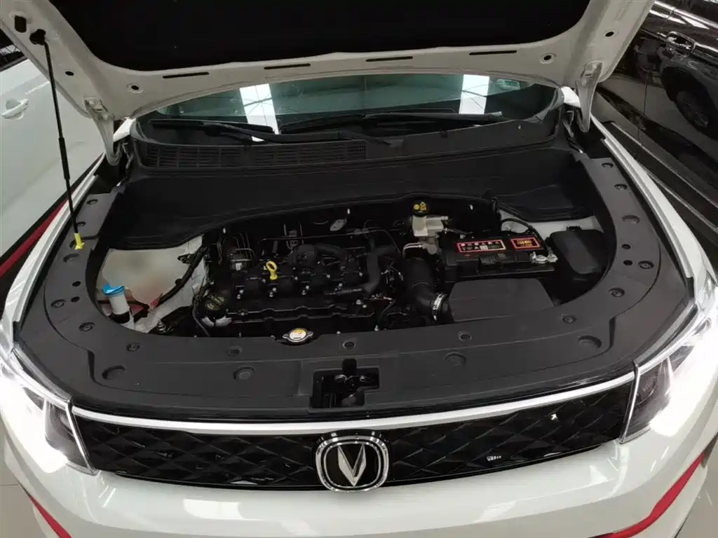 Changan CS35PLUS — фото 20