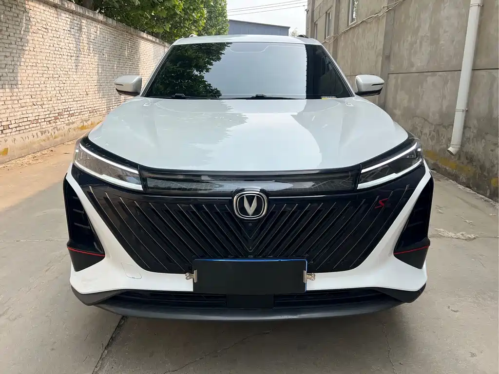 Changan CS75 PLUS — фото 2