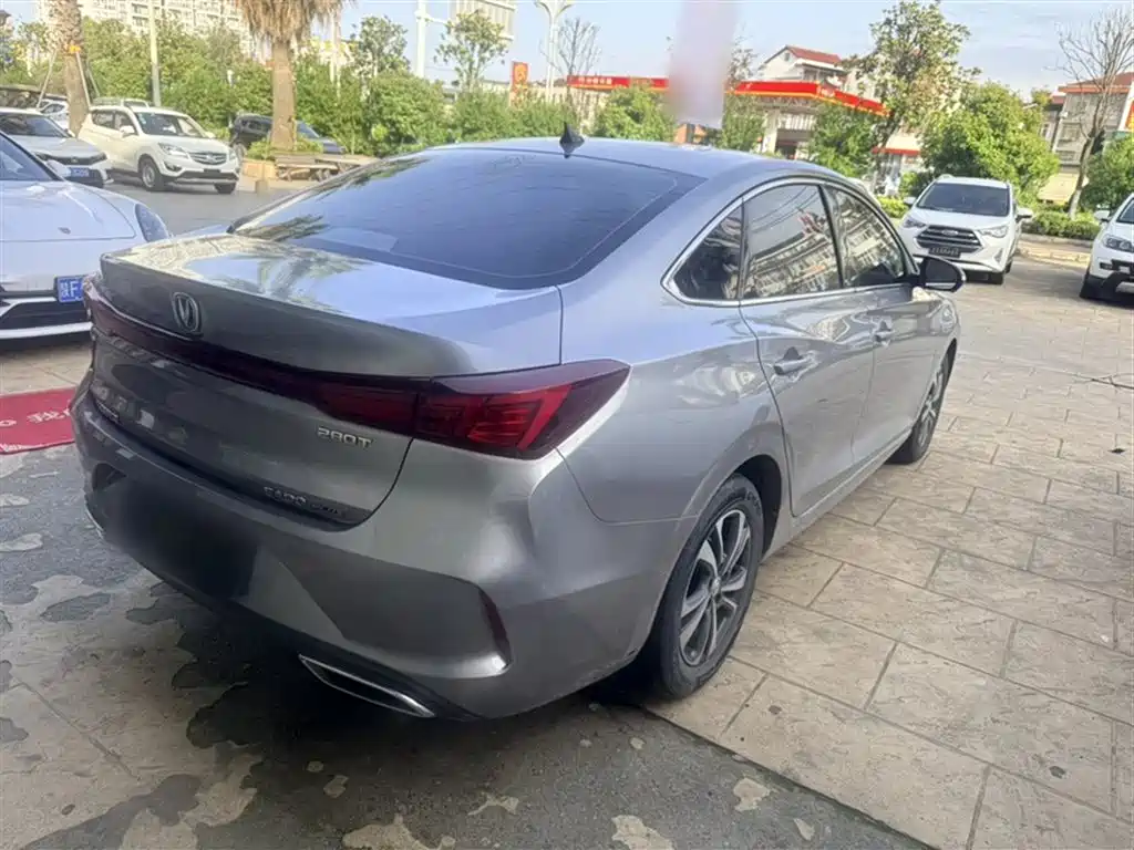 Changan Eado — фото 14