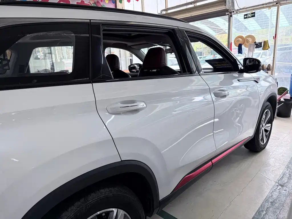 Changan CS75 PLUS — фото 19