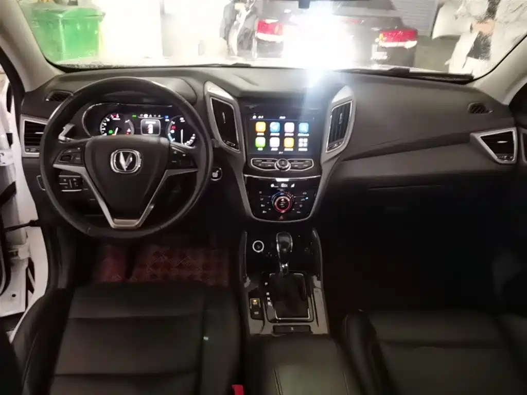 Changan CS75 — фото 10