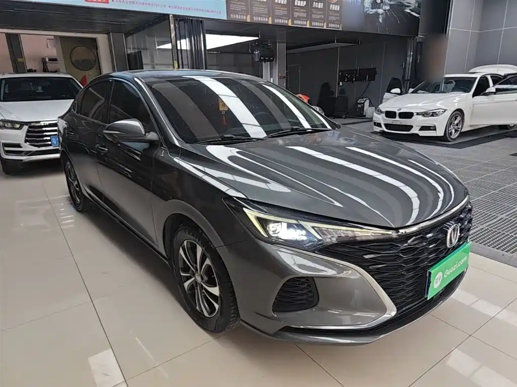 Changan Eado — фото 4