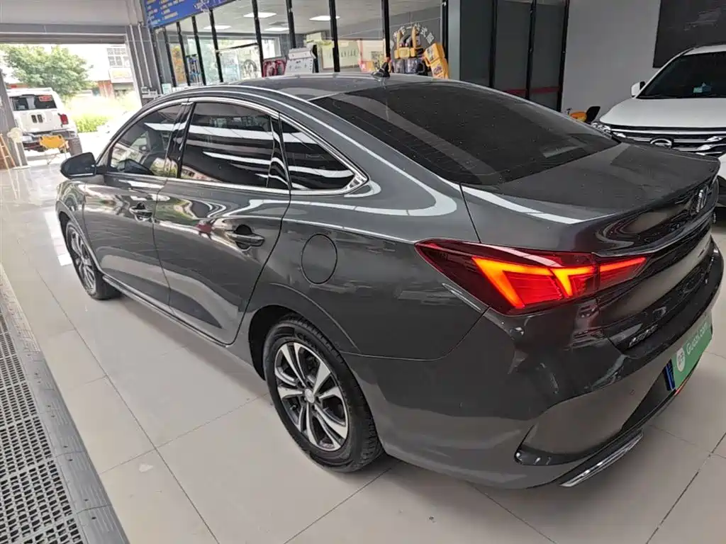 Changan Eado — фото 5