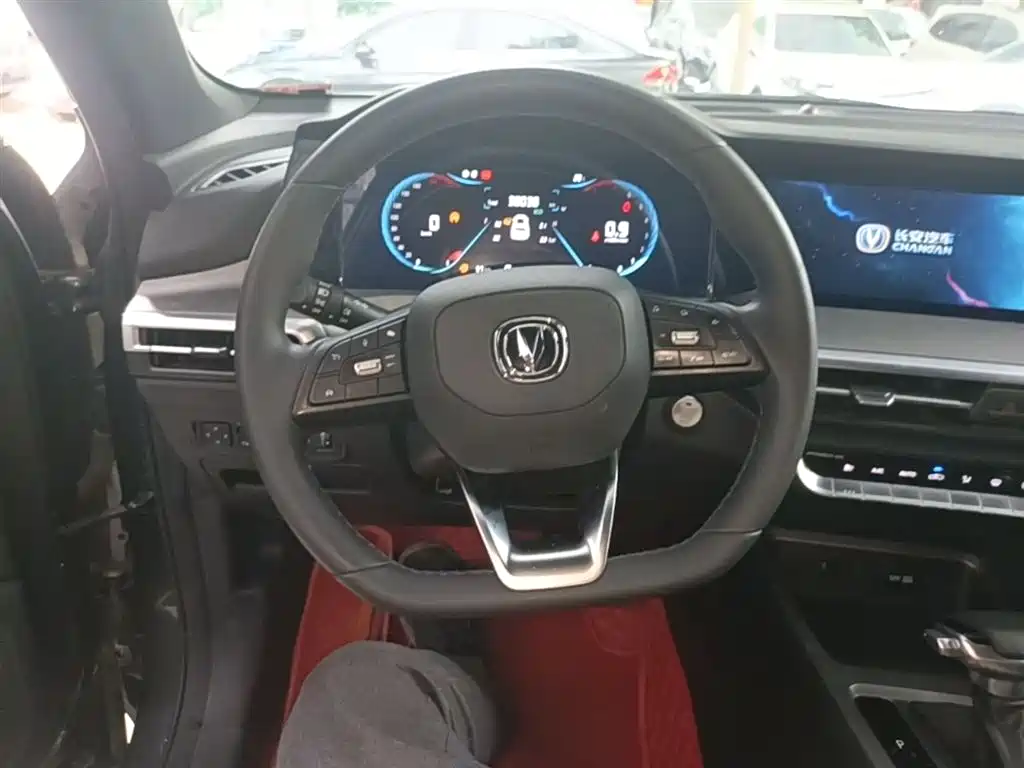 Changan CS35PLUS — фото 11