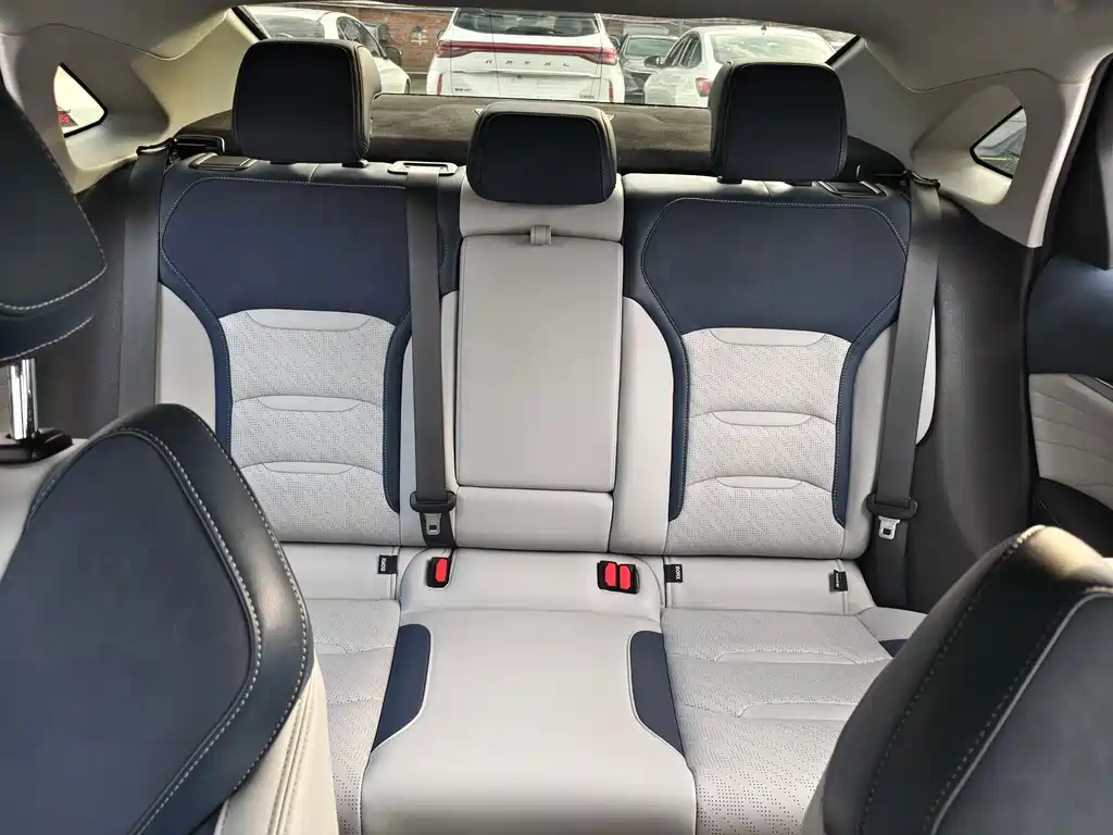 Geely Preface — фото 11
