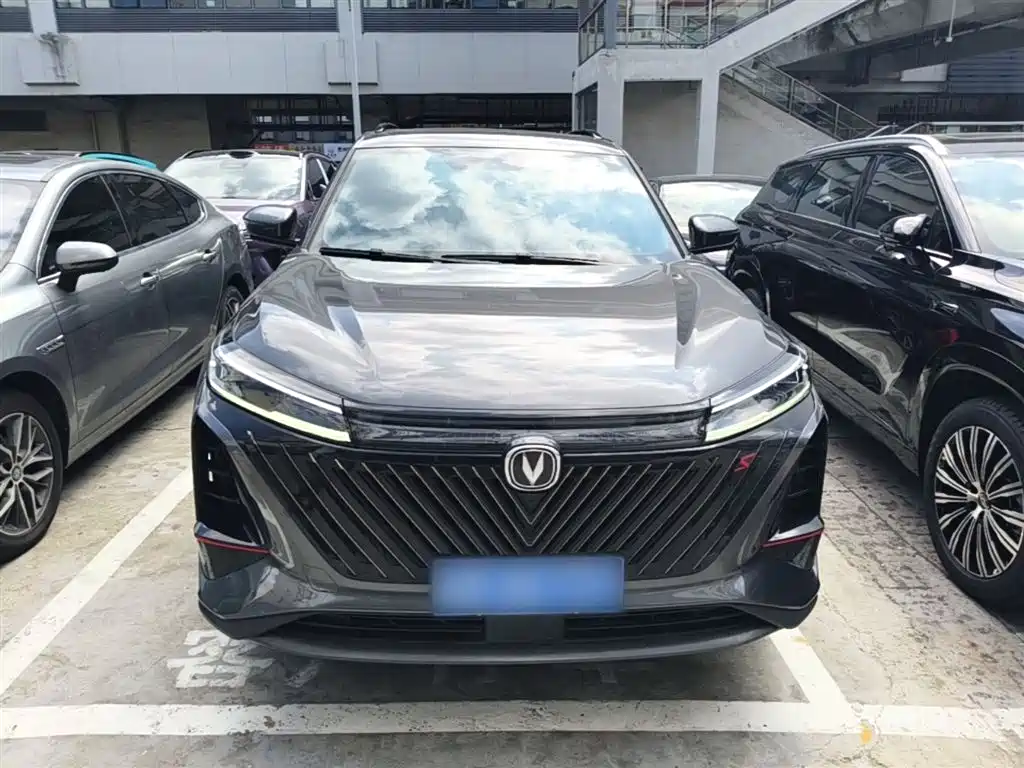 Changan CS75 PLUS — фото 3