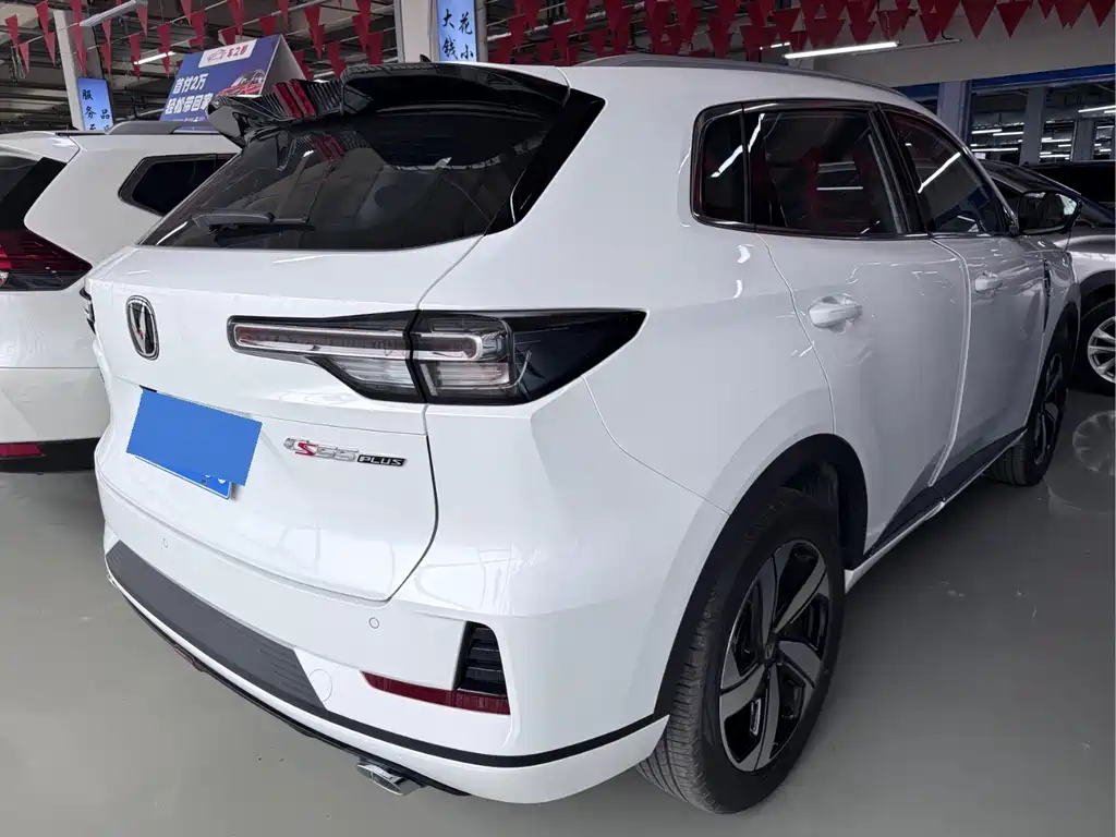 Changan CS55PLUS — фото 18