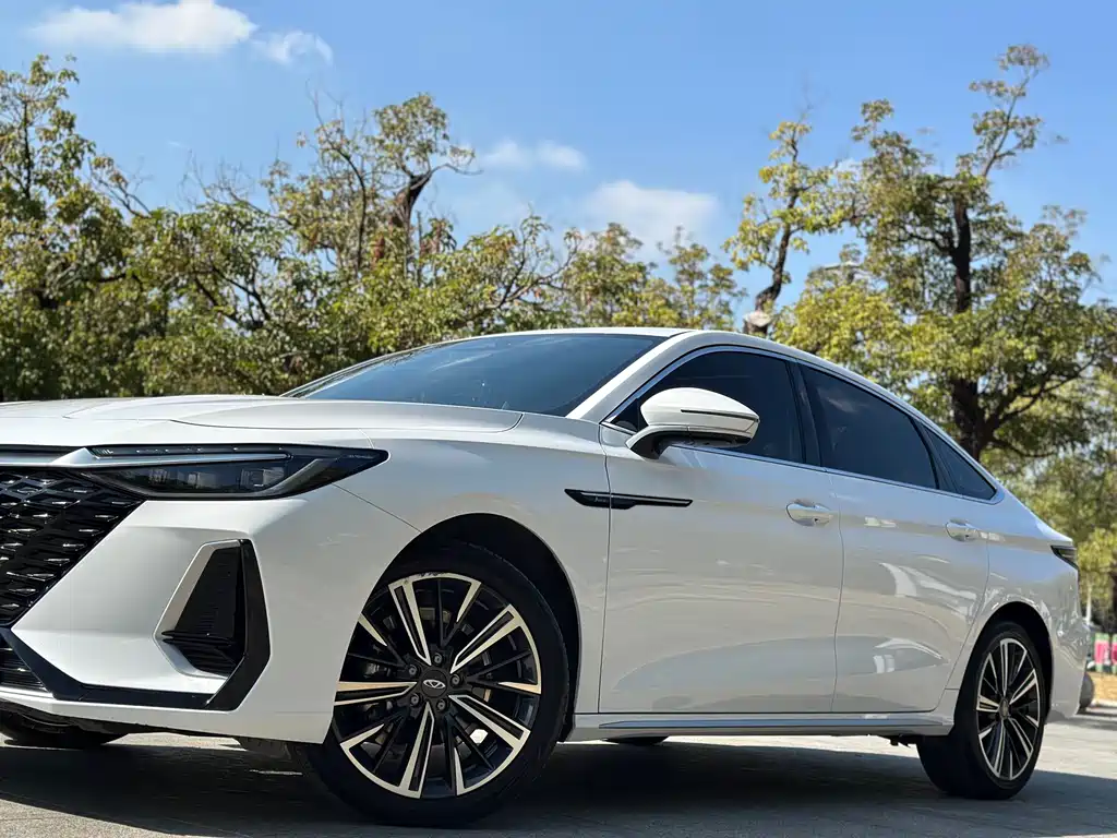 Chery Arrizo 8 — фото 6
