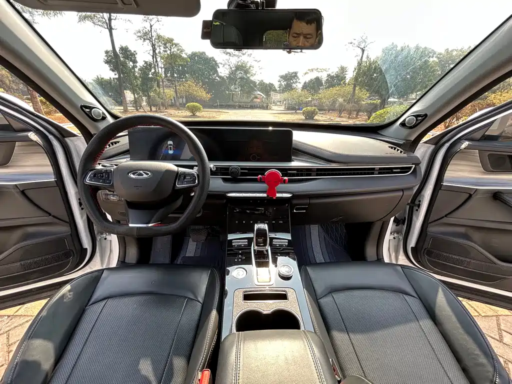 Chery Tiggo 8 PLUS — фото 8