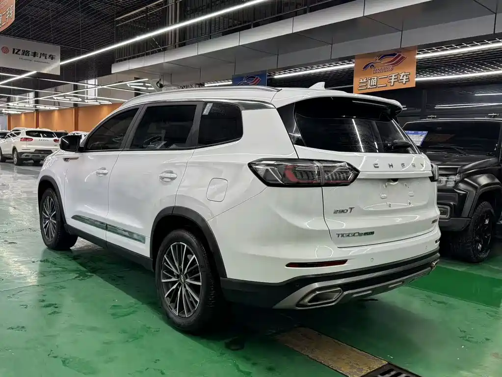 Chery Tiggo 8 PLUS — фото 5