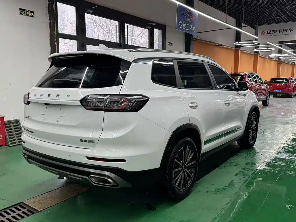 Chery Tiggo 8 PLUS — фото 6