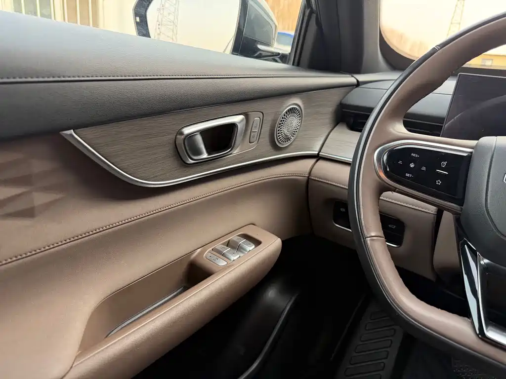 Chery Tiggo 8 PLUS — фото 13