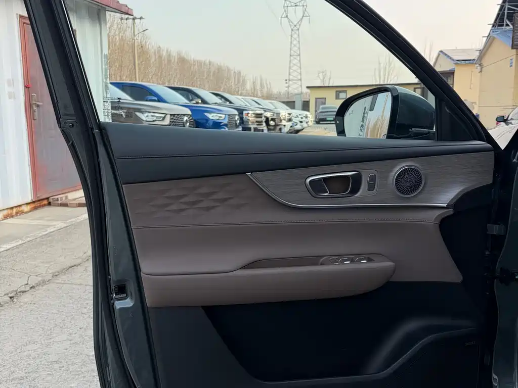 Chery Tiggo 8 PLUS — фото 6