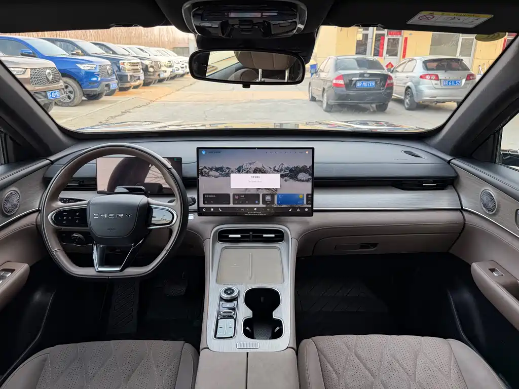 Chery Tiggo 8 PLUS — фото 10
