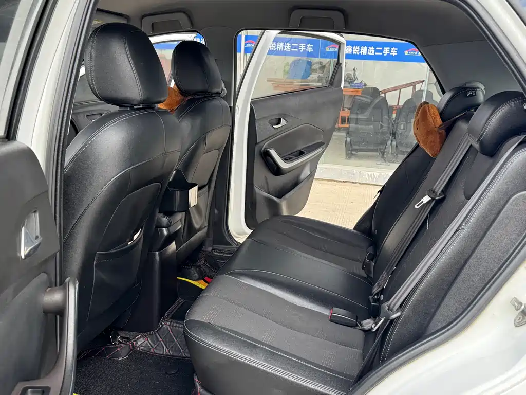 Chery Tiggo 3x — фото 11