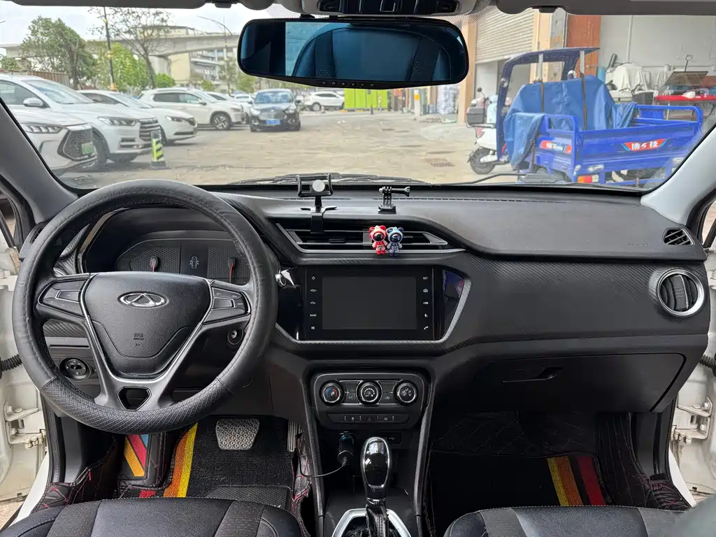 Chery Tiggo 3x — фото 13
