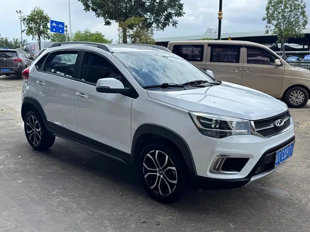 Chery Tiggo 3x — фото 3