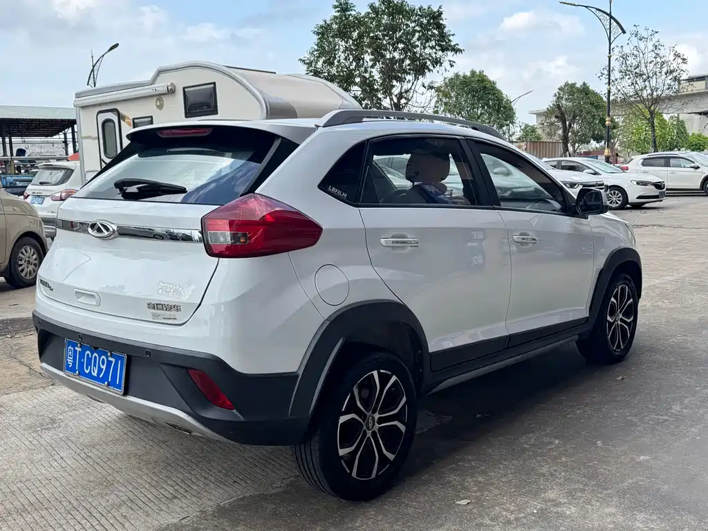 Chery Tiggo 3x — фото 4