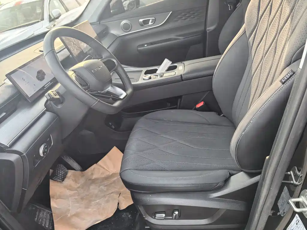 Chery Tiggo 8 PLUS — фото 4