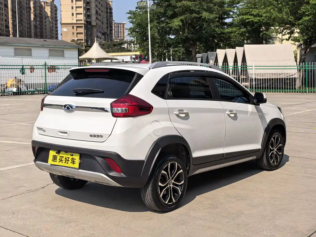 Chery Tiggo 3x — фото 14