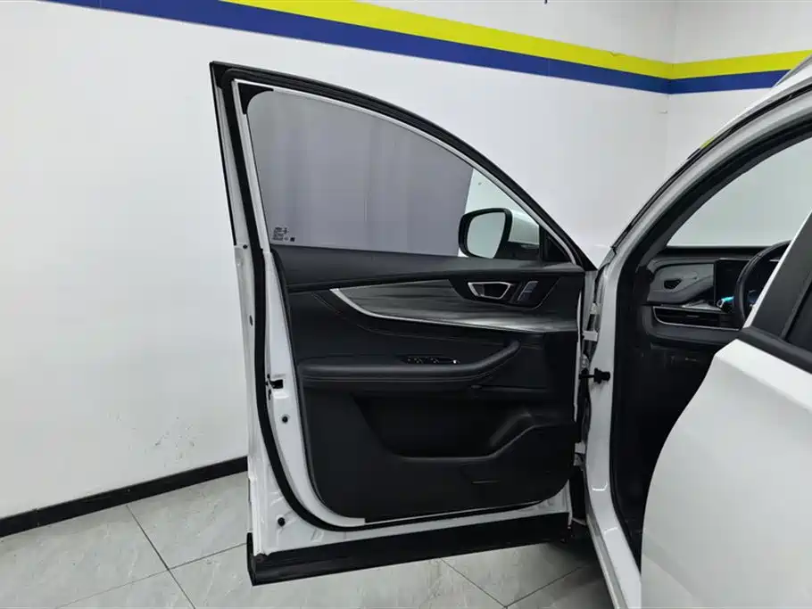 Chery Tiggo 8 PLUS — фото 7