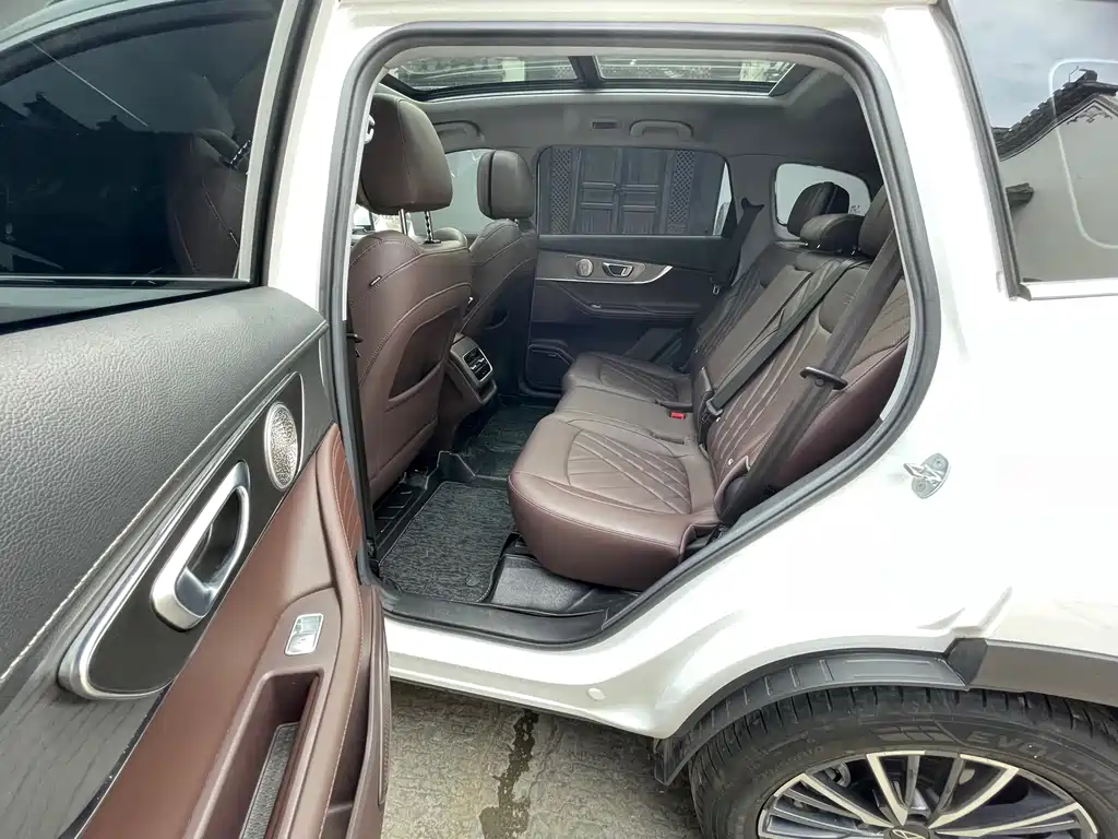 Chery Tiggo 8 PRO — фото 18